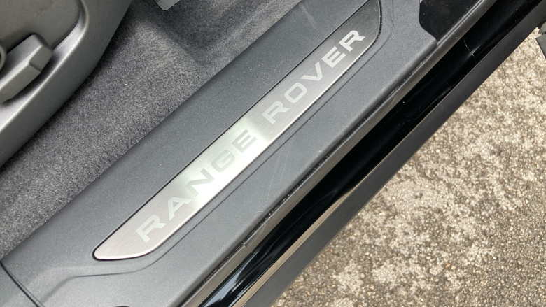 Land Rover Range Rover Velar 2.0 P400e Dynamic SE 5dr Auto Estate